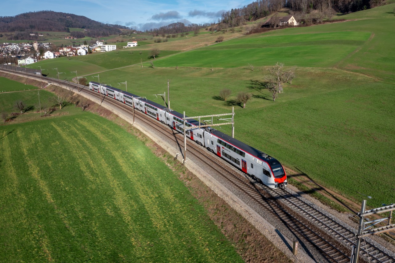 Neue Doppelstockzüge der RER Vaud.